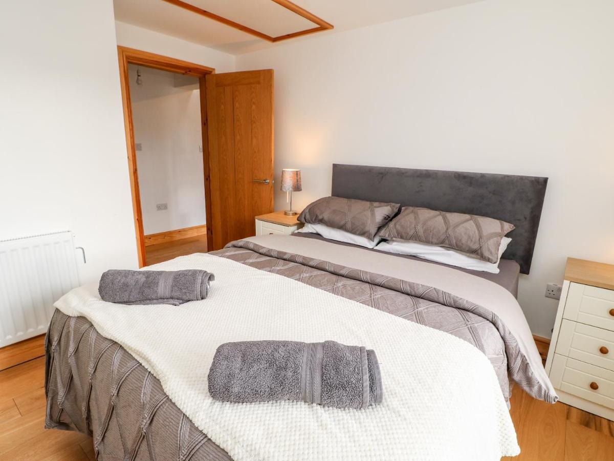ビショップ・オークランド Flat Above 27ヴィラ エクステリア 写真